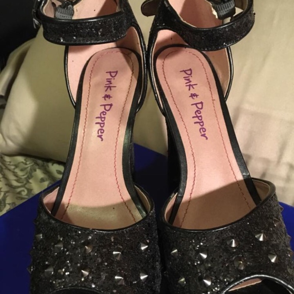 Ladies Shoes